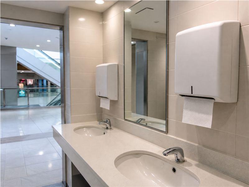 Folded Hand Towels for Shopping Mall