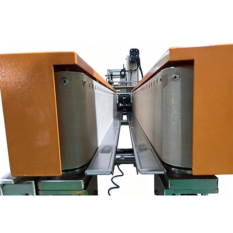 automatic-facial-tissue-soft-packing-machine-dual-roll-film-unit.jpg