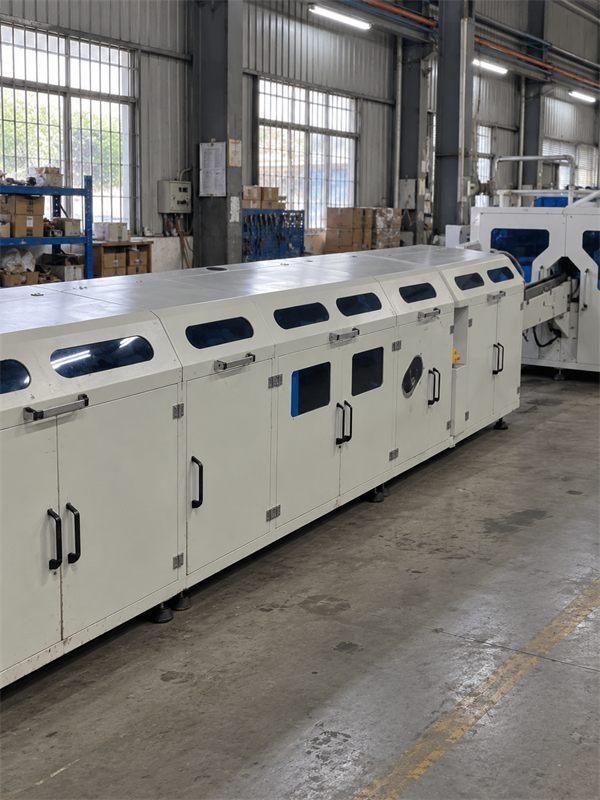 POCKET-INDIA-01-DB-W-200P-FOLDING-DETAIL-600x800.jpg