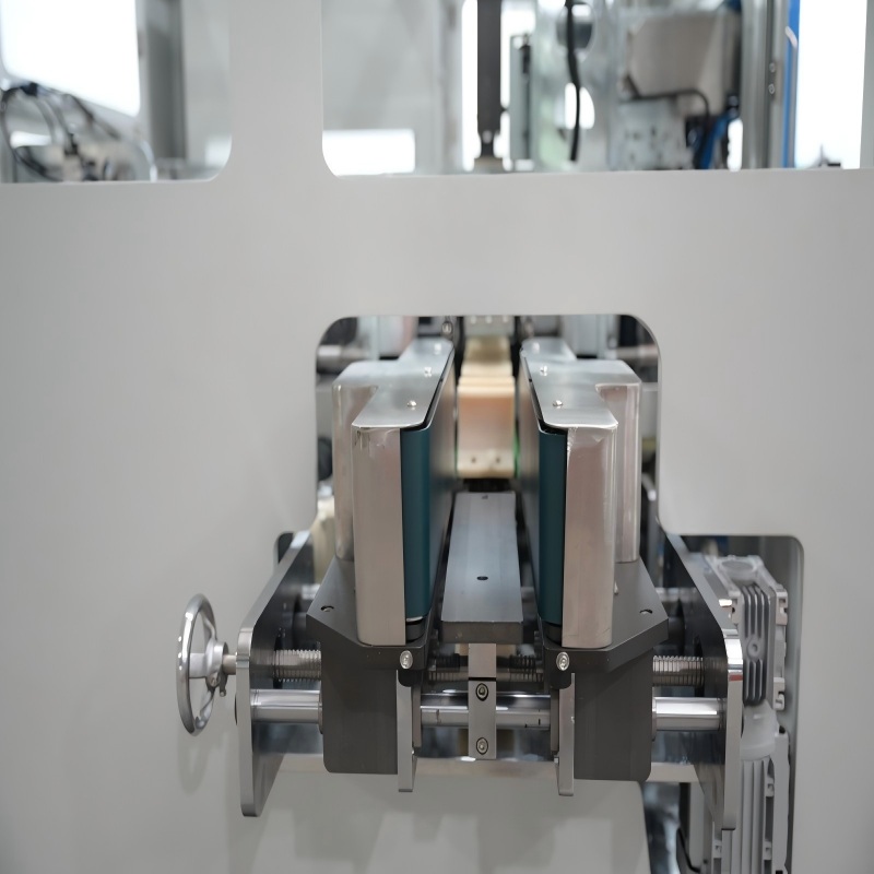 DB-TR-120P - Automatic Toilet Tissue Paper Wrapping Machine detail 4
